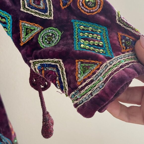 DOUBLE D RANCH Velvet Dress: Beads & Embroidery; Medium; Excellent Condition!!! - Picture 8 of 16